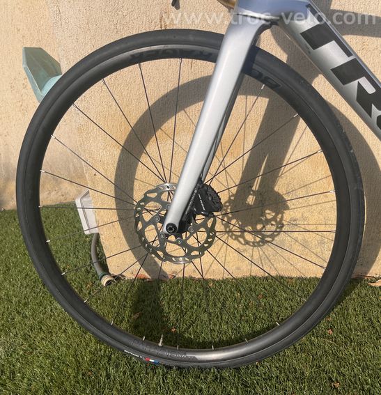 Trek Émonda SL 5 Carbone Disc – Taille 50 – État proche du neuf - vélo de route  - 9