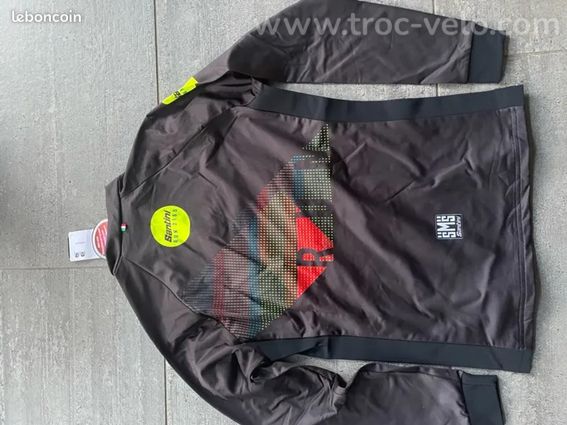2 Maillots Run Santini homme manches longues T:S et XS neufs - 2