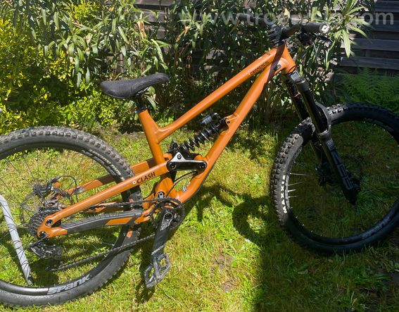 Commencal clash édition park 2022  - 2