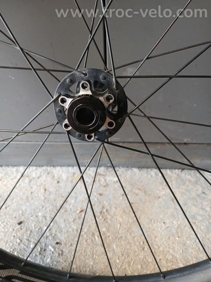 Roue avant VTT ROVAL 27,5 Tubeless - 3