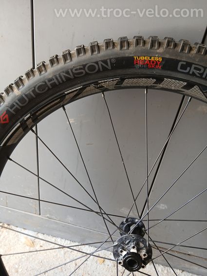Roue avant VTT ROVAL 27,5 Tubeless - 5