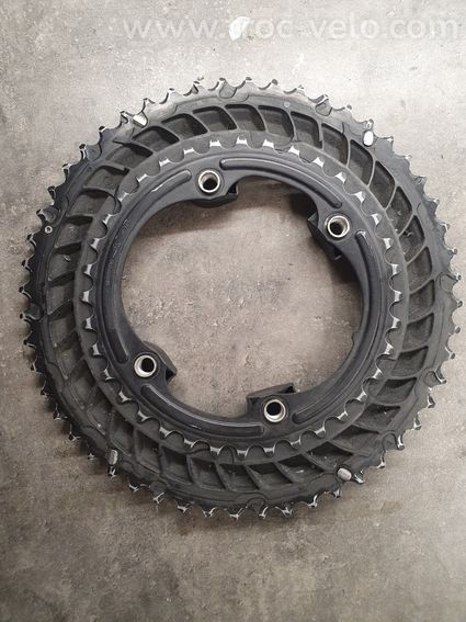 Plateaux Shimano 105 - 3