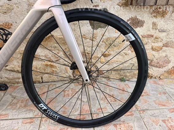 Vélo de route carbone – Shimano 105 Di2 – Roues DT Swiss – Taille M - 5