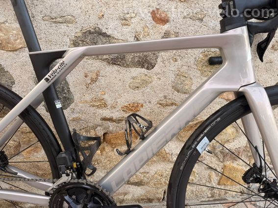 Vélo de route carbone – Shimano 105 Di2 – Roues DT Swiss – Taille M - 12