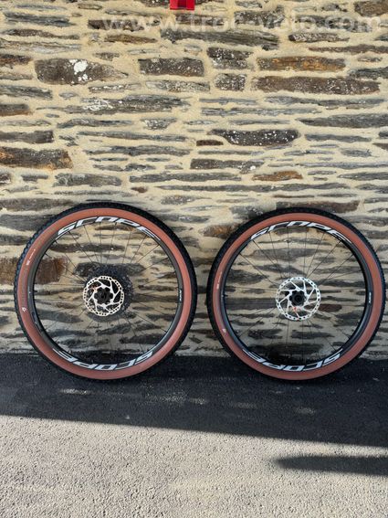 Paire de roue carbone VTT Scope R2O - 4