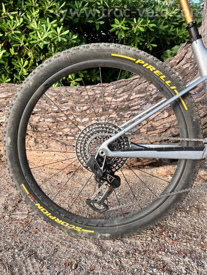 Trek Supercaliber 9.9 2025, taille M/L - 6