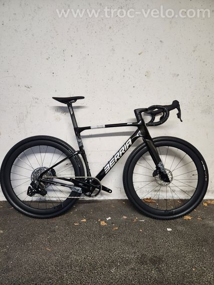 NEUF! Gravel Berria Naii Rival XPLR 13v - 2