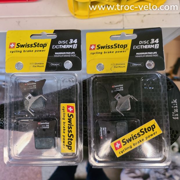 2* SwissStop Disc 34 EXOTherm2 Brake Pads - 1