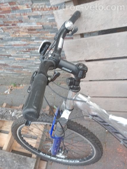 VTT tout suspendu Decoy Stealth – cadre alu, freins à disque, 21 vitesses – prêt à rouler - 4