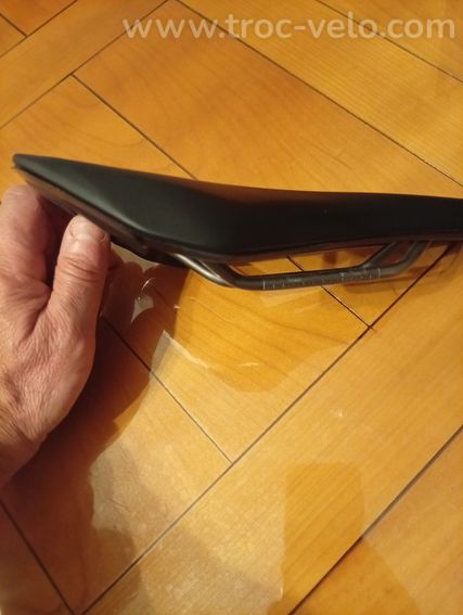 Vend selle de vélo  - 2