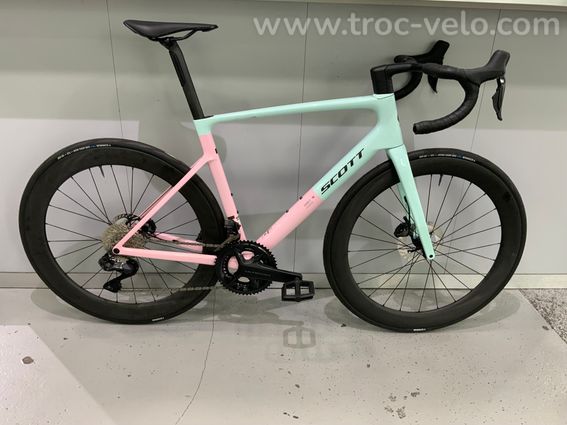 SCOTT ADDICT RC PRO taille L neuf