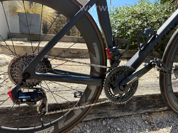 Van Rysel RCR 2023 XL – SRAM Force AXS – Zipp 404 Firecrest carbone – 7000 km - 2