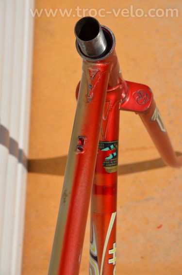 Cadre et fourche de vélo de course français Helyett Spéciale vintage en acier Reynolds 531 - 8