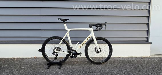 TREK MADONE SLR 9