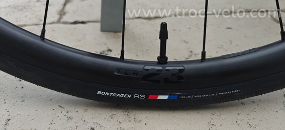 Paire de roues BONTRAGER Paradigm SL Disc - 100% Neuve (Démontage vélo neuf) - 2