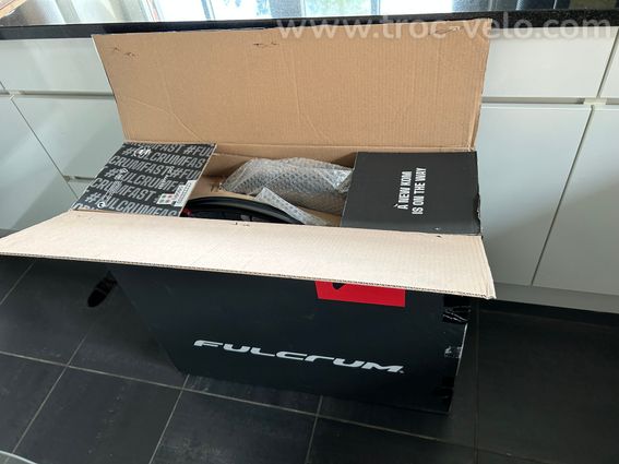 Fulcrum racing zero carbone disques Tubeless-pneus Neuves - 7