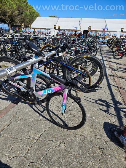Vélo contre la montre femme liv - 2