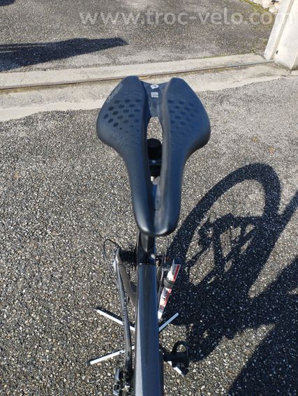 FELT CLM B14 - 10