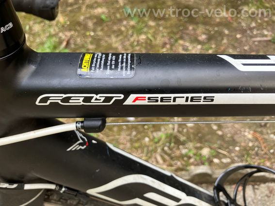 Felt F-Series Taille L - Shimano 105 - Vélo Route / Triathlon - Très bon état - 3