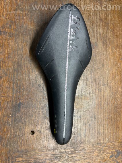 Selle type Fizik ARIONE - 2