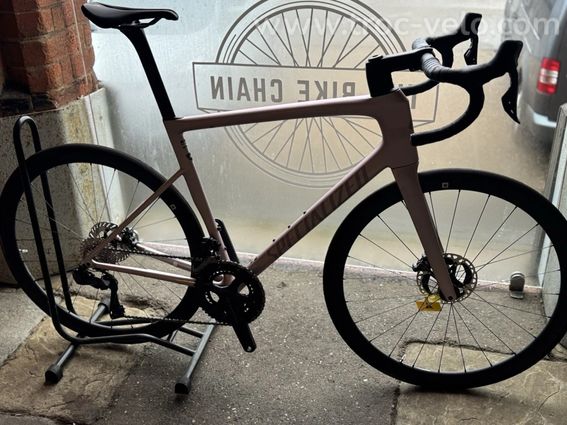 Specialized Tarmac SL7 Expert – Shimano Ultegra Di2 12-fach – Carbon Laufräder – Top Zustand - 4