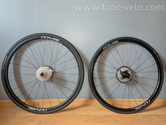 Roues Roval SLX 24 + Casette Ultegra/Disques/Pneus