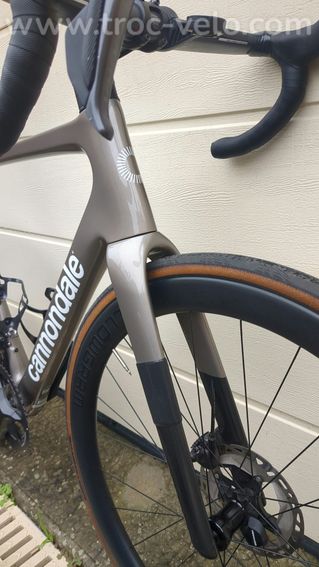 À VENDRE – CANNONDALE SUPERSIX EVO 2 CARBONE – TAILLE 56 – ULTEGRA DI2 12V - 6