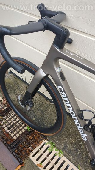 À VENDRE – CANNONDALE SUPERSIX EVO 2 CARBONE – TAILLE 56 – ULTEGRA DI2 12V - 15