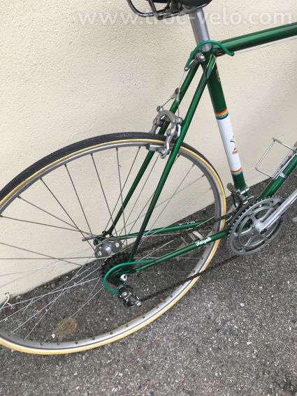 je vends des pièces vélo des annéès 1950  a 1980 et des vélos et cadre - 8