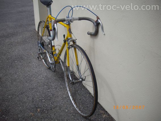 je vends des pièces vélo des annéès 1950  a 1980 et des vélos et cadre - 11