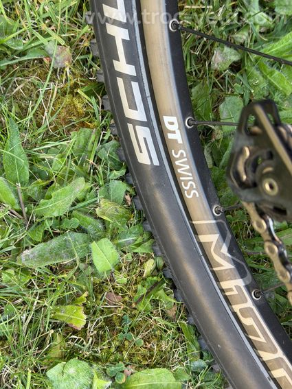 VTT ISAAC Baryon 650B - Carbone - Shimano XT - 11