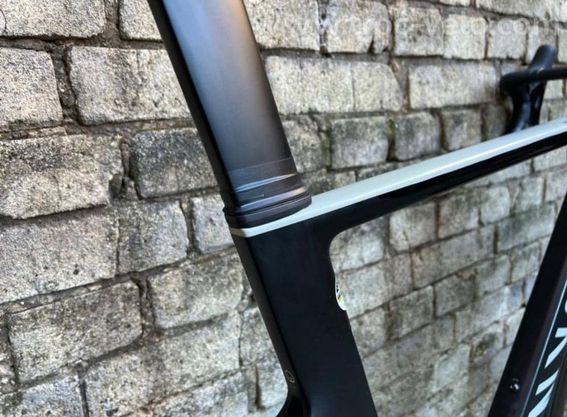 AEROAD CF SLX8 - 4
