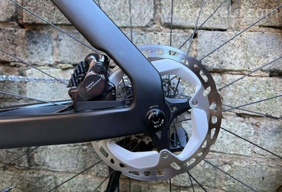 AEROAD CF SLX8 - 6