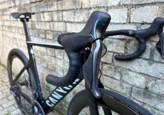 AEROAD CF SLX8 - 9