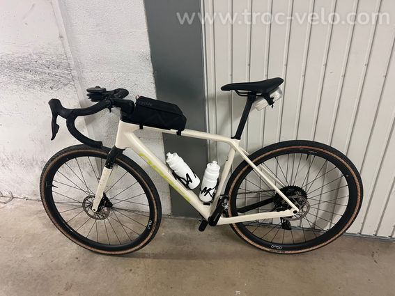 Orbea Terra race 2025