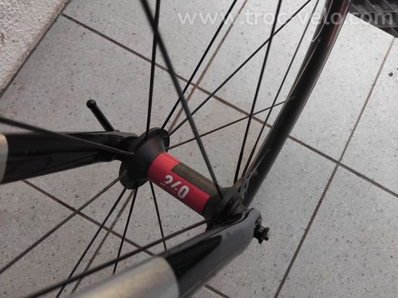 Cannondale SuperSix EVO HM (T56) – SRAM Red eTap – Roues Carbone GTRW- peinture personnalisée - 4