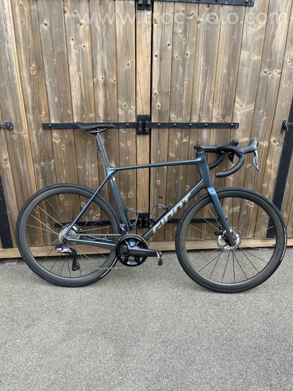 Giant TCR 2025 - 2