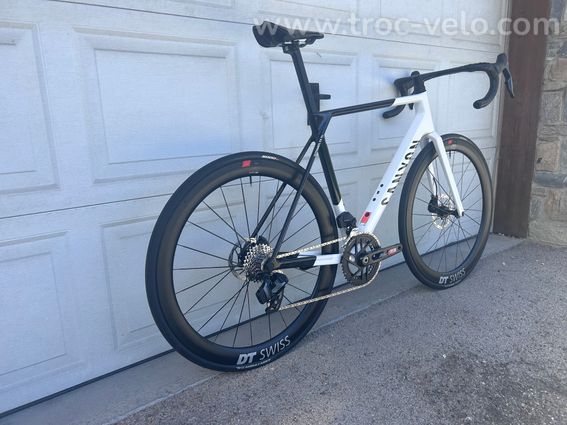 Canyon Ultimate CF SL AXS - 2