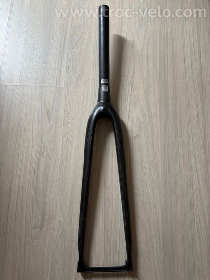 Fourche carbone freins patins neuve - 2