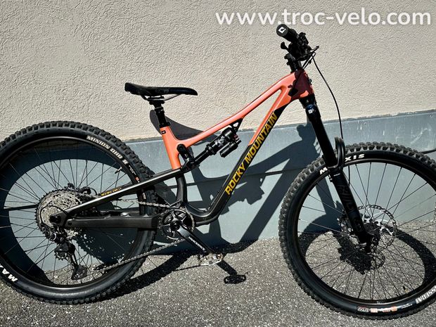 Enduro Rocky Mountain Altitude Carbon 50 2023 S - 1