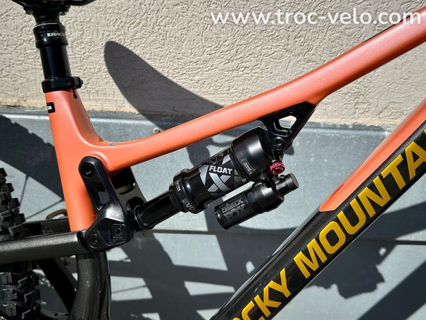 Enduro Rocky Mountain Altitude Carbon 50 2023 S - 4