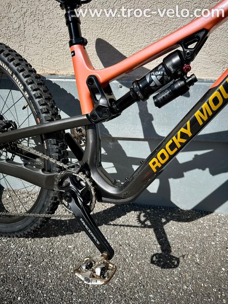 Enduro Rocky Mountain Altitude Carbon 50 2023 S - 8