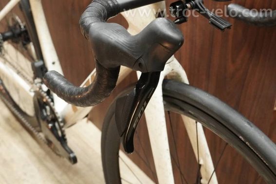 TREK MADONE SLR GEN 8 Full Carbon SHIMANO 105 R7170 Di2 2X12V Taille S Modèle 2025 - 5
