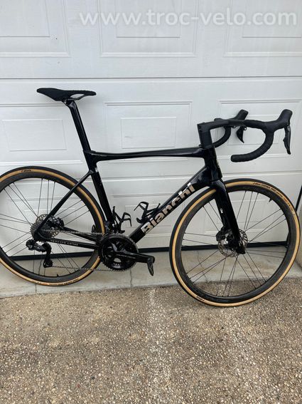 Bianchi Speciallisima RC PRO 2025 Di2 Dura-ace