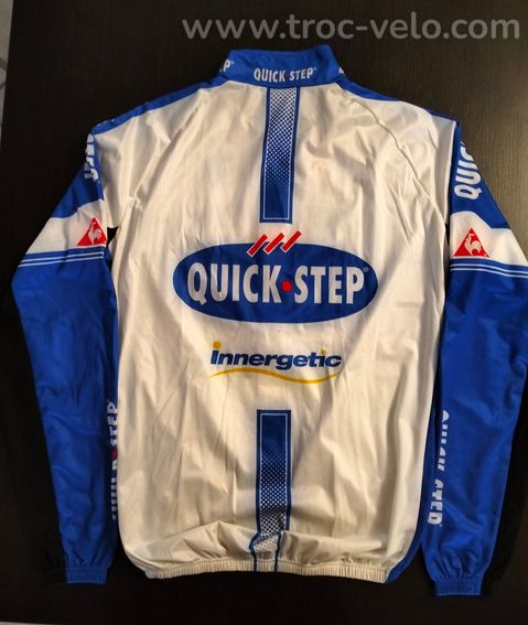 Vestes et maillots un lot - 4