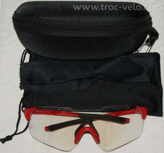 Lunettes de sport - verres transparents - monture rouge - 3
