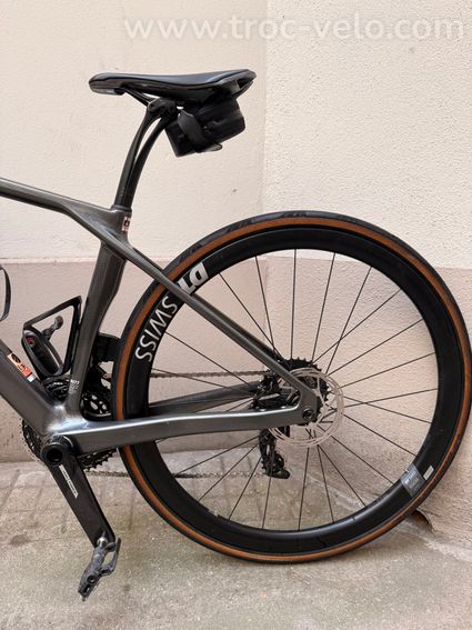 Canyon Endurace CF SLX 8 AXS Aero – SRAM Force AXS – DT Swiss carbone – 3XS - 8