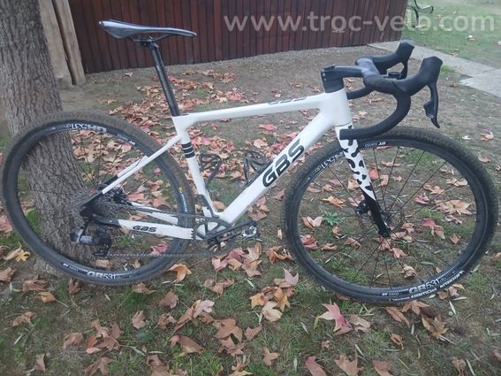 a vendre velo cyclo cross gravel