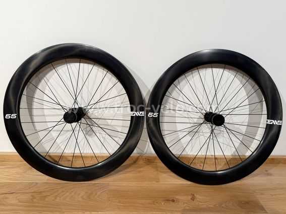 NEUF - Roues ENVE Fondation 65MM