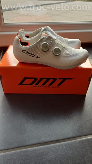 DMT KRO EVO TAILLE 40 BLANCHE